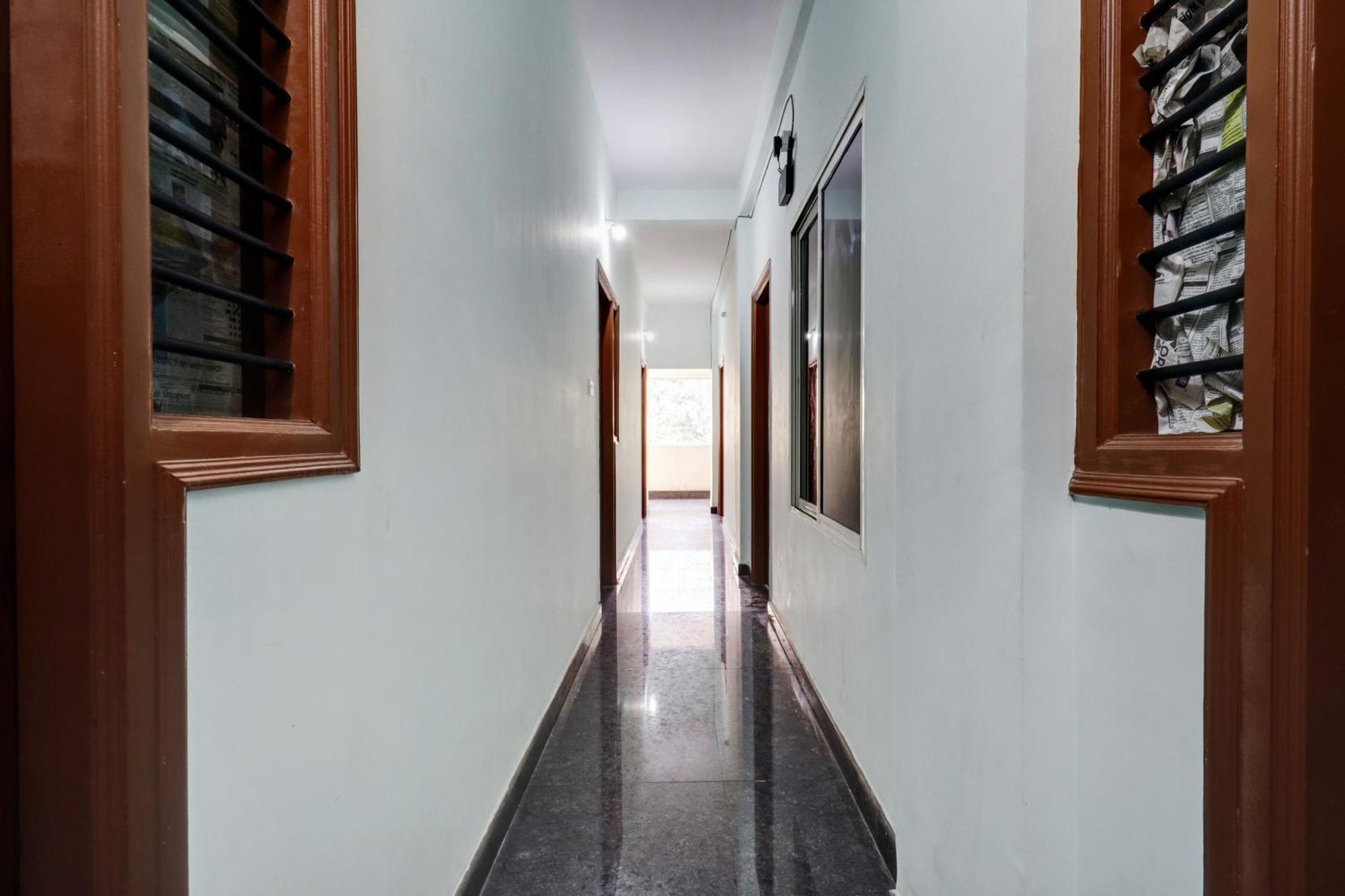 Super Hotel O Pm Hotels Bangalore Extérieur photo